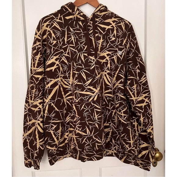 DC Other - Men’s DC Hoodie in Brown and Tan Size XL